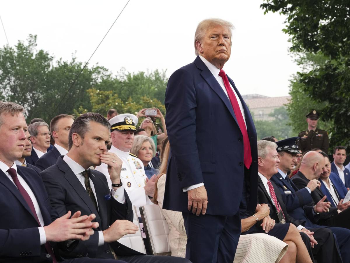 il programma nucleare di teheran non 232 stato distrutto il rapporto degli 007 fa infuriare donald trump