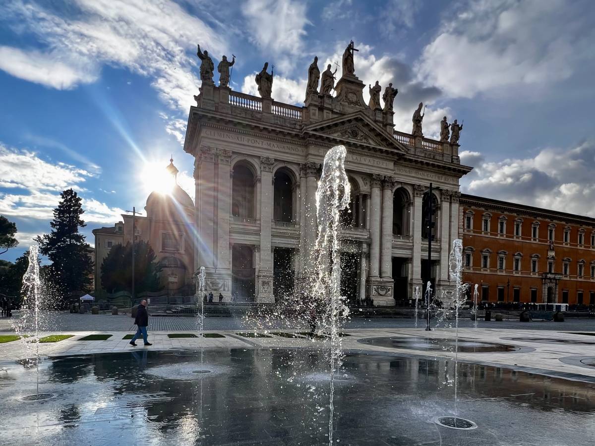 Siamo troppo chiusi in noi. Io credo che "la" Chiesa sia una buona notizia dedicata a me e a tutti Siamo troppo chiusi in noi. Io credo che "la" Chiesa sia una buona notizia dedicata a me e a tutti