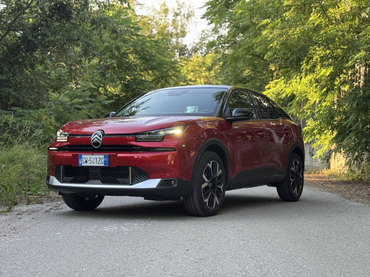 citroen c4 ibrida comfort e fluidit224 per la nuova compatta a benzina elettrico
