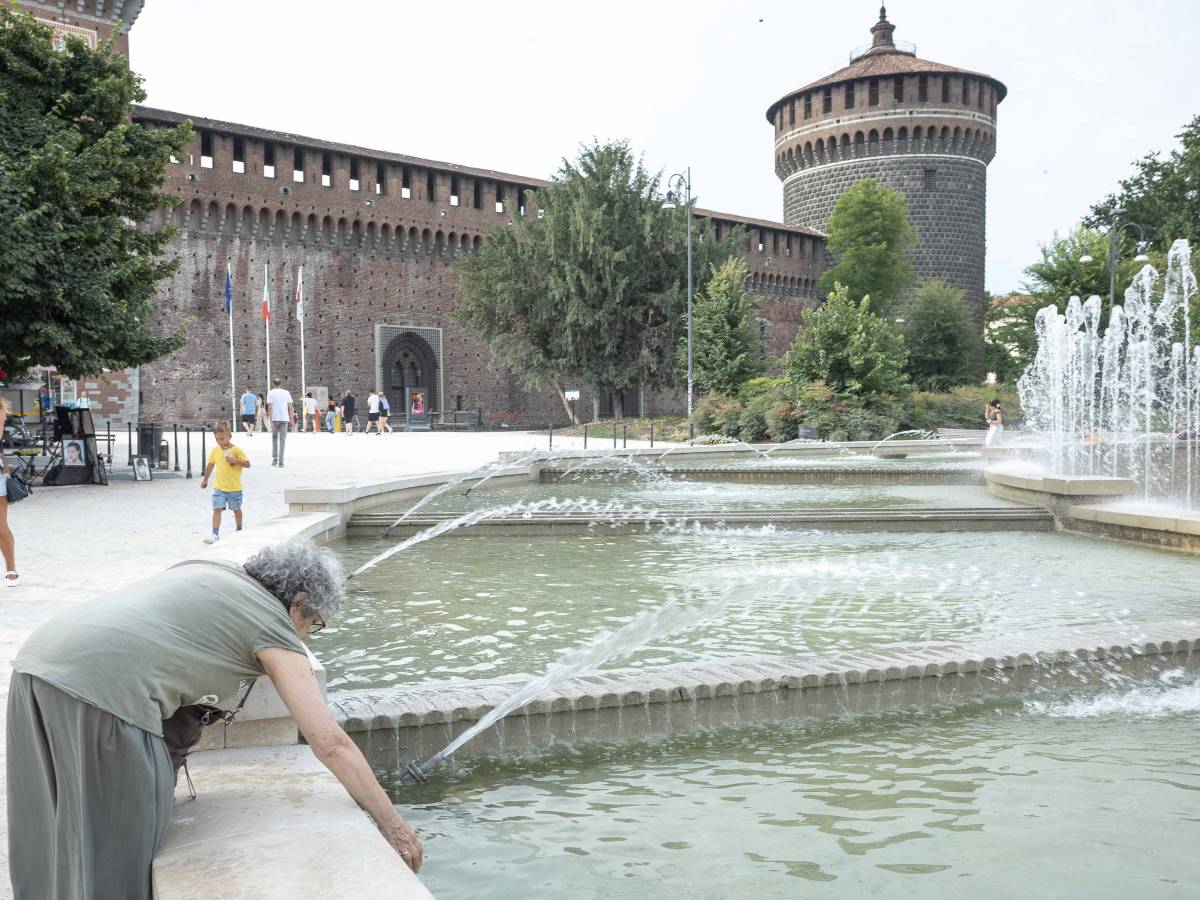 Caldo africano, l’Italia con la "febbre": le temperature previste nel week end Caldo africano, l’Italia con la "febbre": le temperature previste nel week end