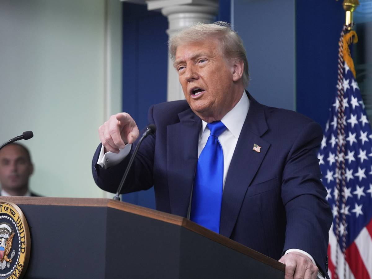 Trump attacca Khamenei: "L Trump attacca Khamenei: "L