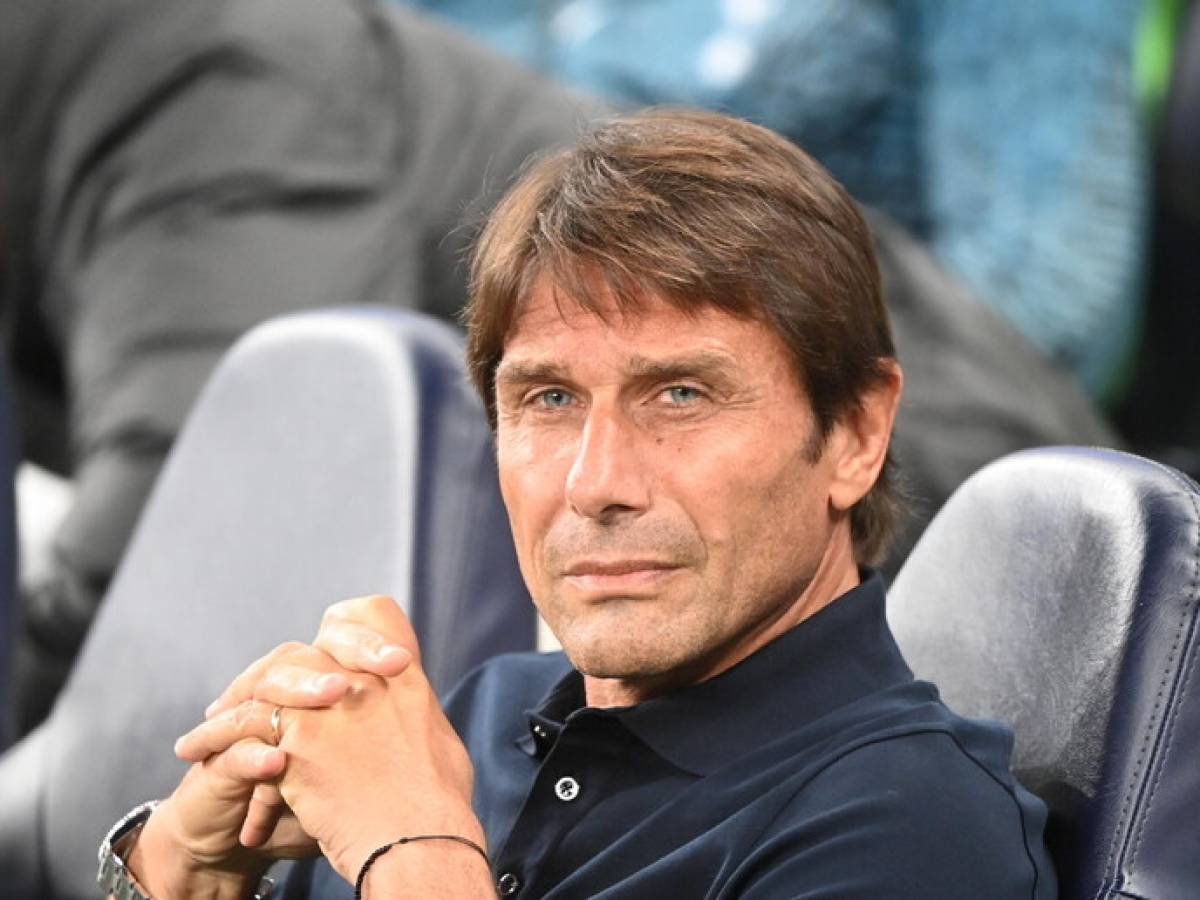 La Serie A pesca a Siviglia: acquisti per Napoli e Como La Serie A pesca a Siviglia: acquisti per Napoli e Como