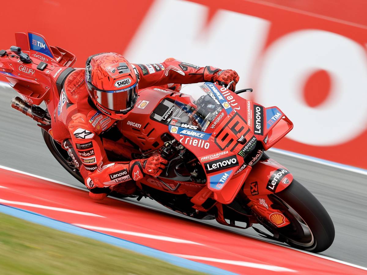 MotoGP, Marc Marquez vince la Sprint Race ad Assen e allunga in classifica. Delude Bagnaia MotoGP, Marc Marquez vince la Sprint Race ad Assen e allunga in classifica. Delude Bagnaia