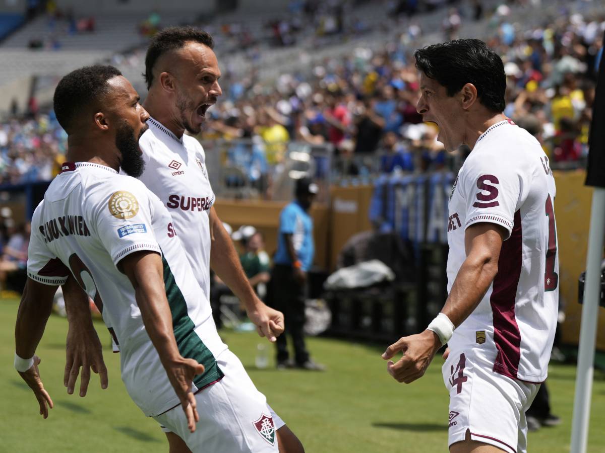 Mondiale per club, disastro Inter: il Fluminense elimina i nerazzurri per 2 0 Mondiale per club, disastro Inter: il Fluminense elimina i nerazzurri per 2 0