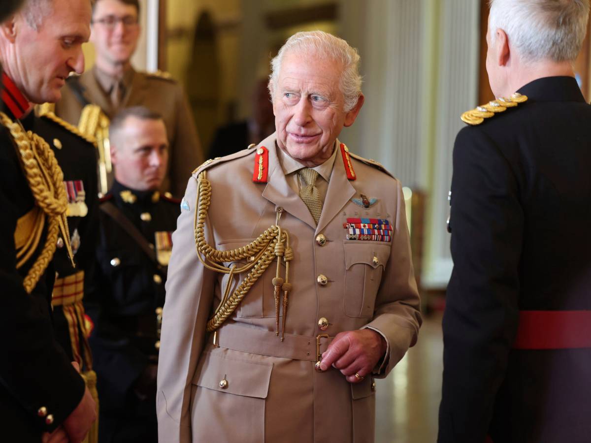 la rinuncia di re carlo cos236 taglia i costi della monarchia