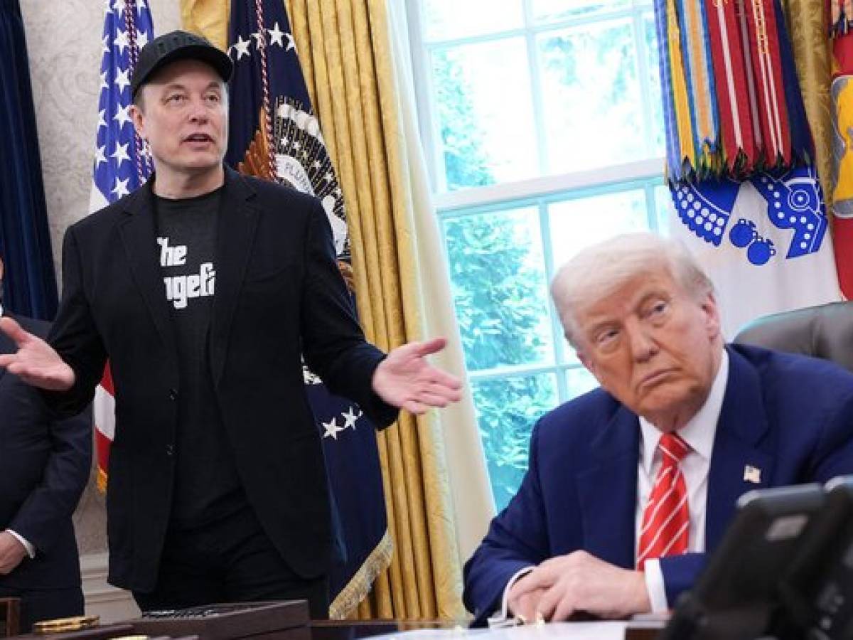 Trump choc su Musk: "Espulsione? Dovremmo..." Trump choc su Musk: "Espulsione? Dovremmo..."
