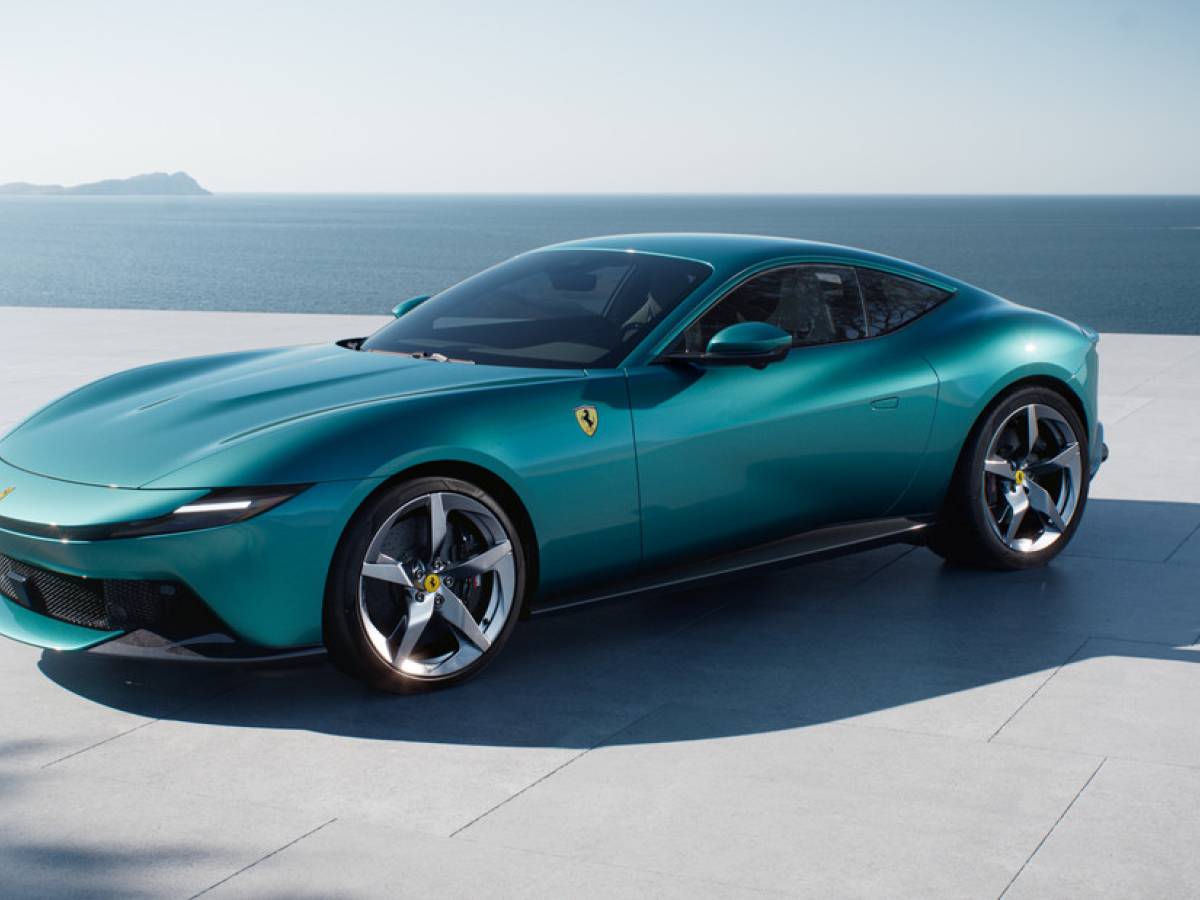 Amalfi, la nuova hypercar Ferrari in abito da sera Amalfi, la nuova hypercar Ferrari in abito da sera