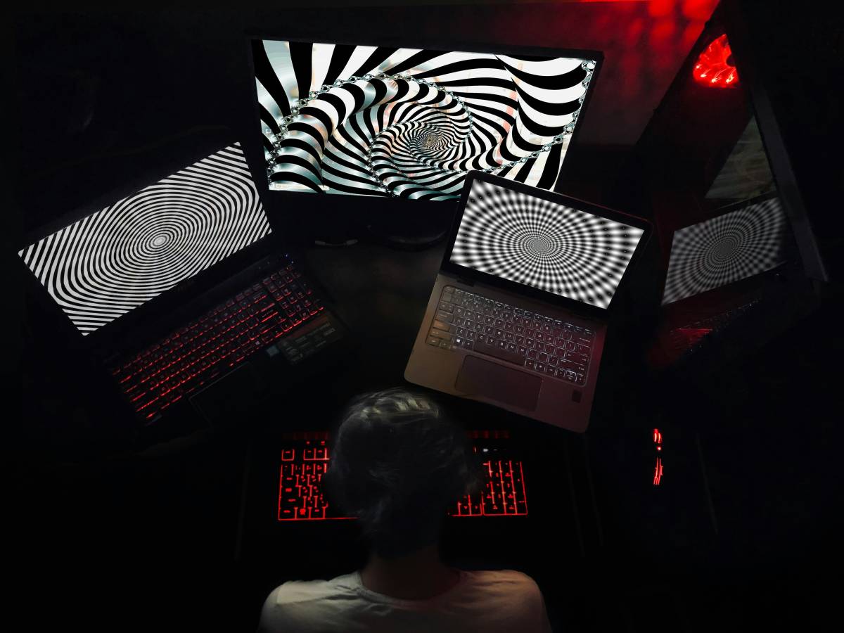 Maestri di inganno: l’arte russa delle fake news Maestri di inganno: l’arte russa delle fake news