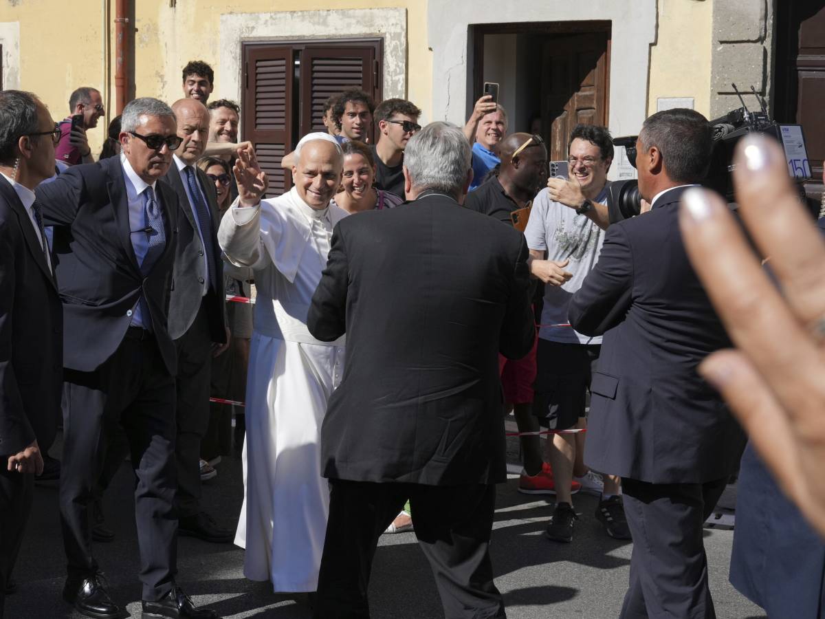 castel gandolfo quello che non sai sulla residenza estiva di papa leone xiv