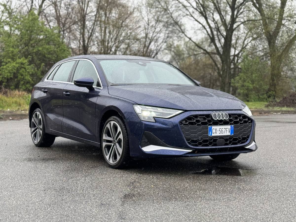 Audi A3 plug-in 2025: guarda la gallery della nuova compatta ibrida 5
