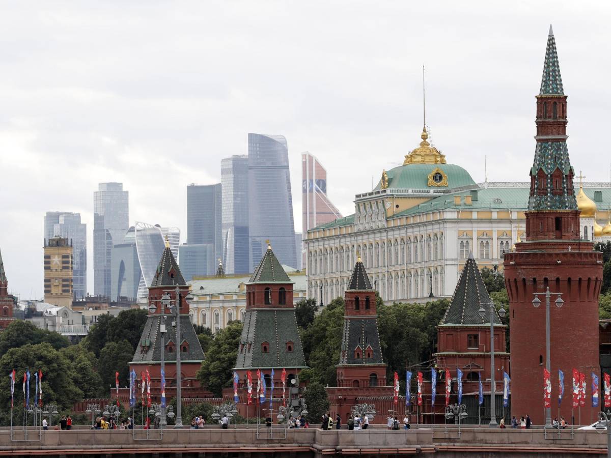 "Fate più figli per la Patria". La campagna del Cremlino contro il crollo demografico "Fate più figli per la Patria". La campagna del Cremlino contro il crollo demografico