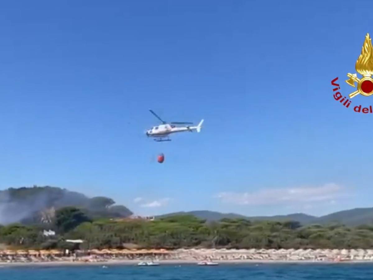 Le fiamme, le 600 persone evacuate e il caso Rosy Bindi: cosa è successo a Castiglione della Pescaia Le fiamme, le 600 persone evacuate e il caso Rosy Bindi: cosa è successo a Castiglione della Pescaia