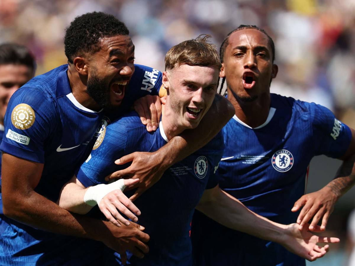 Psg Chelsea, finale del Mondiale per Club: 3 0 Blues, doppietta di Palmer e Joao Pedro, gli inglesi dilagano Psg Chelsea, finale del Mondiale per Club: 3 0 Blues, doppietta di Palmer e Joao Pedro, gli inglesi dilagano