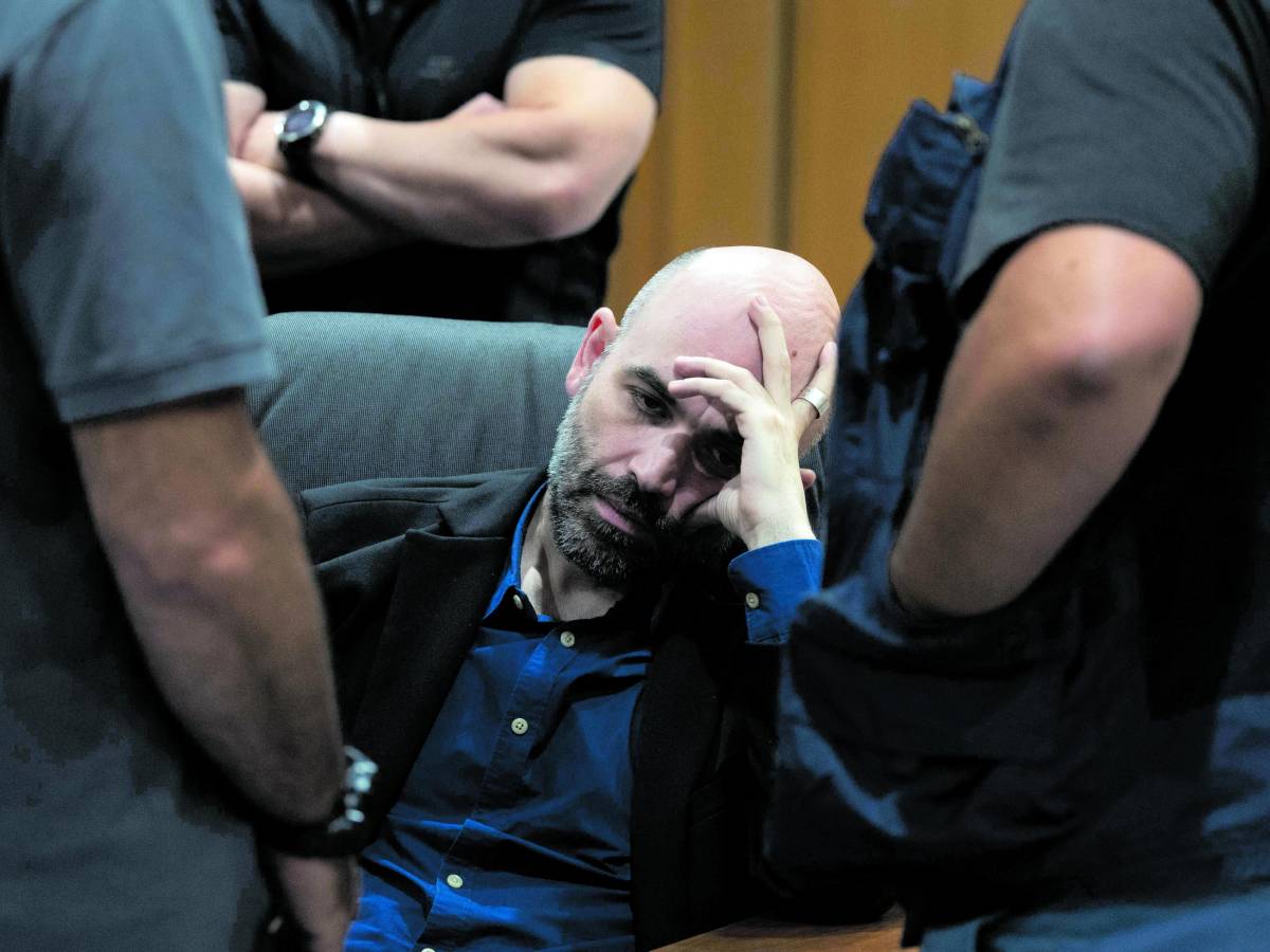 l ultima di saviano inter per i rapporti con la ndrangheta andrebbe retrocessa da Ilgiornale.it l ultima di saviano inter per i rapporti con la ndrangheta andrebbe retrocessa