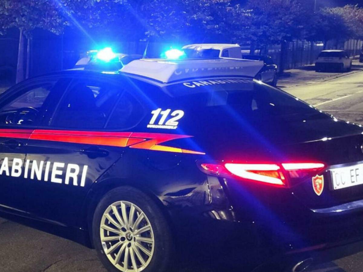 grave incidente nel messinese scontro tra auto e moto morti due ragazzi di 17 anni