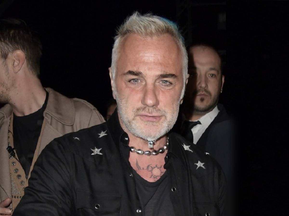 Problemi tecnici e poco pubblico, Gianluca Vacchi abbandona il dj set a Latina. Cos Problemi tecnici e poco pubblico, Gianluca Vacchi abbandona il dj set a Latina. Cos