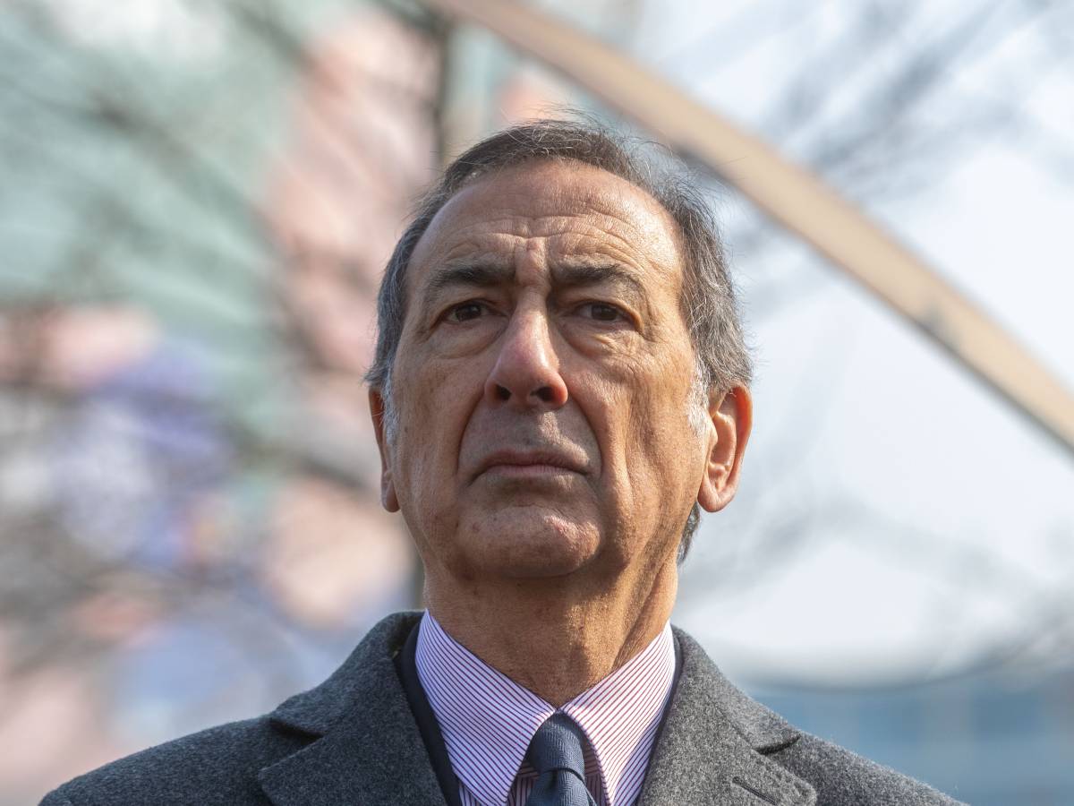 Milano, Tancredi: "Disponibile a dimettermi". Meloni: "No automatismo avviso di garanzia dimissioni"