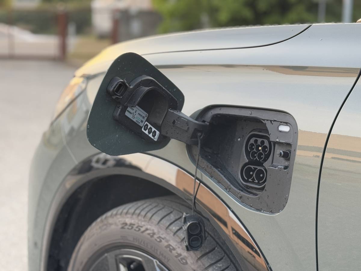 Volkswagen Tiguan eHybrid: guarda la gallery del nuovo SUV ibrido 11