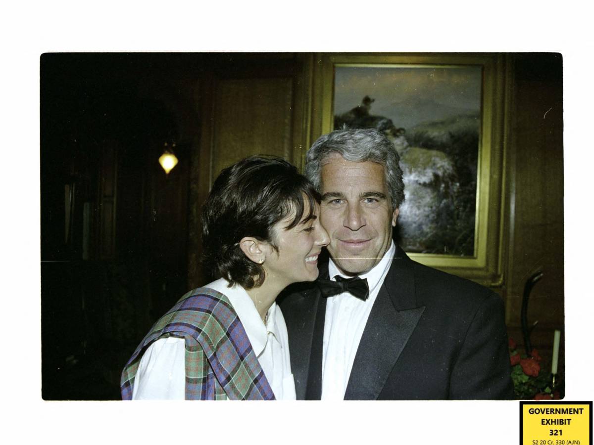 "Ghislaine Maxwell sa tutto". L