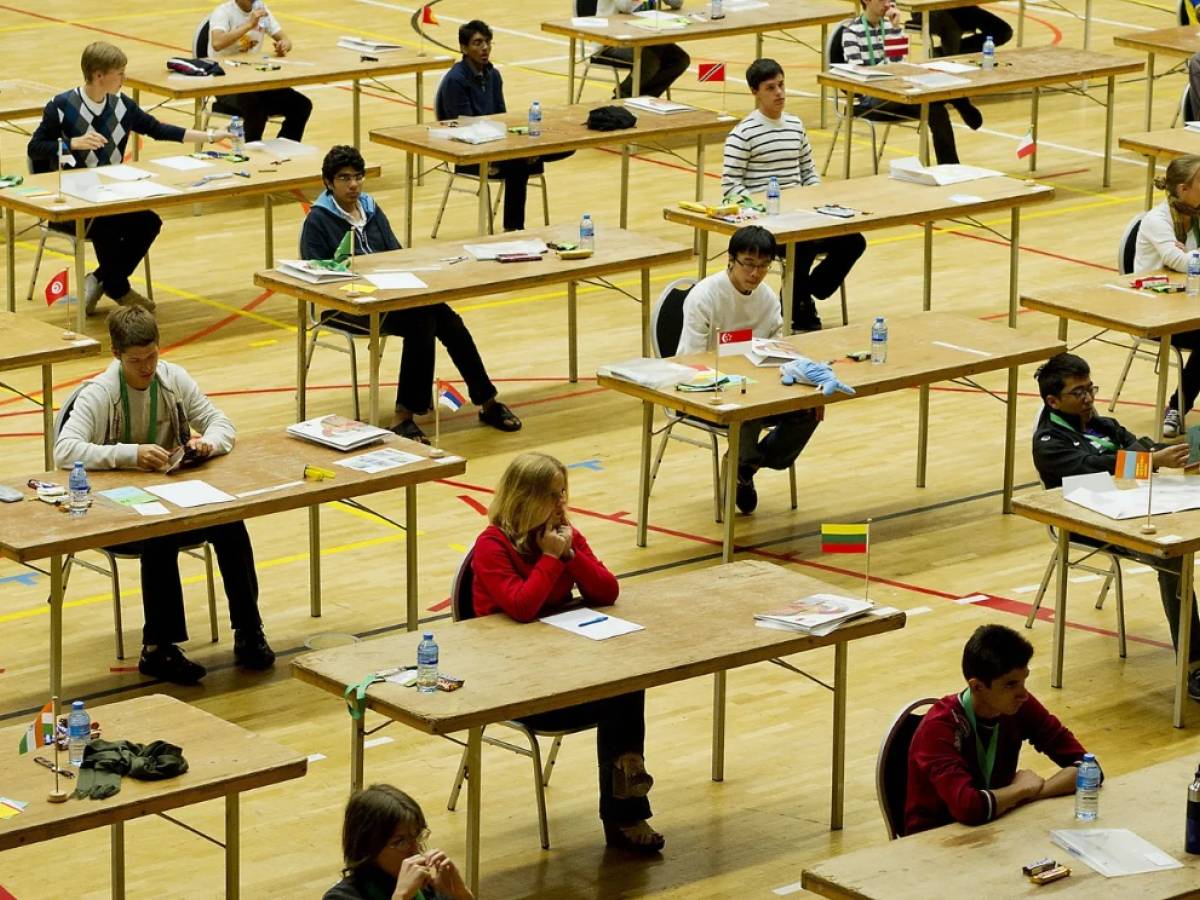 Alle Olimpiadi Internazionali di Matematica è sfida tra AI e mente umana Alle Olimpiadi Internazionali di Matematica è sfida tra AI e mente umana