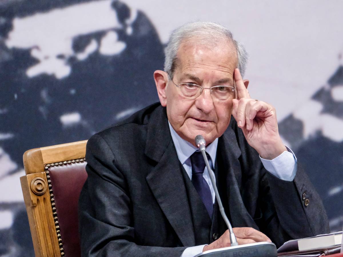 il campo largo diviso anche nelle piazze violante non esiste il rischio del fascismo da Ilgiornale.it il campo largo diviso anche nelle piazze violante non esiste il rischio del fascismo