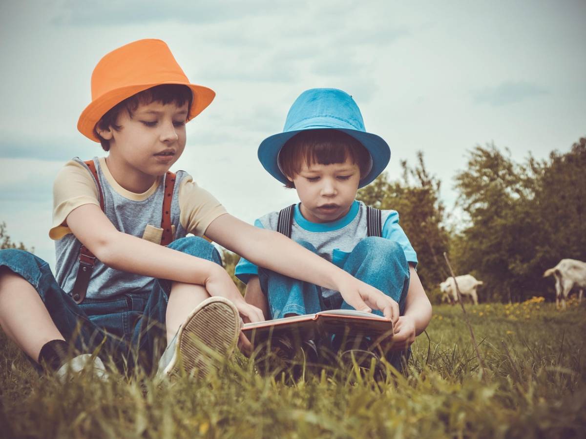 quali libri portare in vacanza per i nipoti 6 storie che amano farsi leggere e leggere
