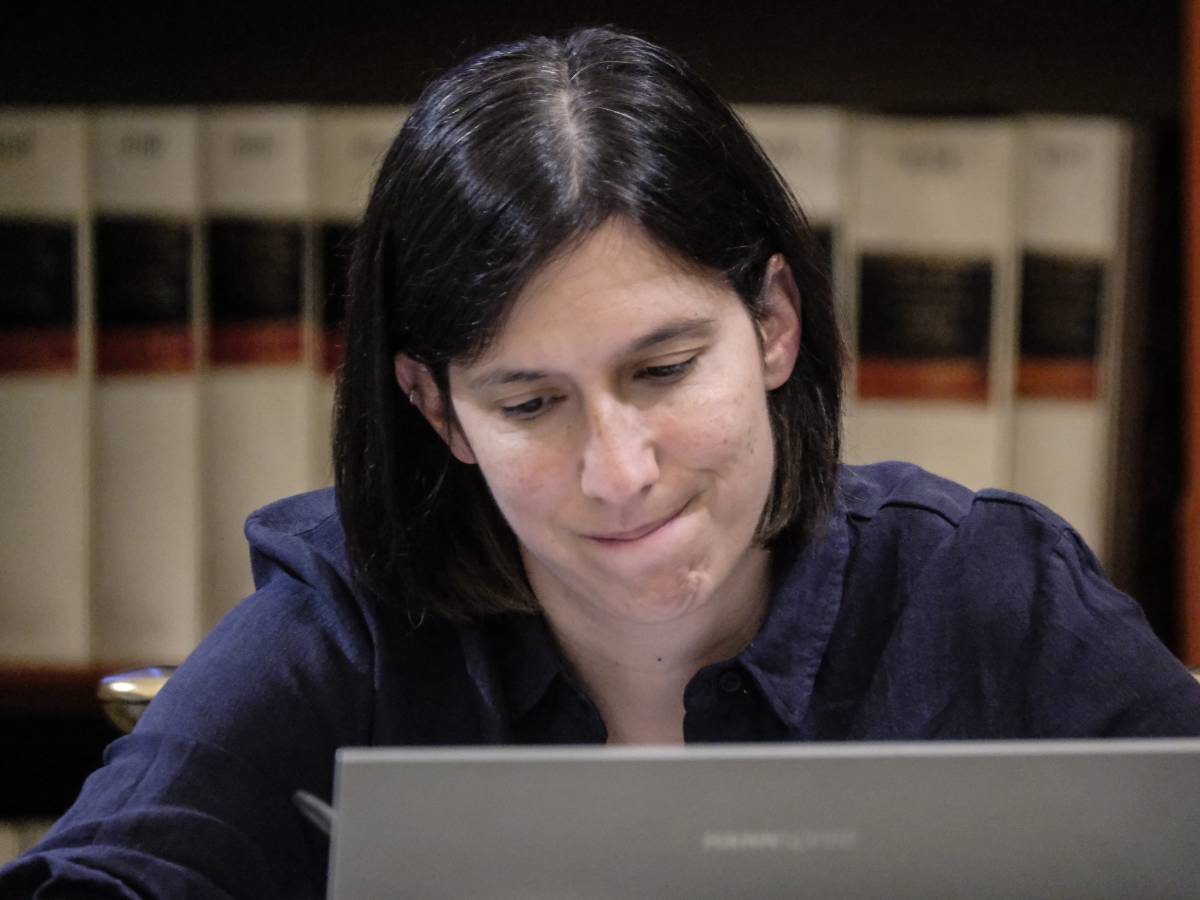 Schlein non vuole il confronto: la direzione del Pd si fa in "smartworking" Schlein non vuole il confronto: la direzione del Pd si fa in "smartworking"