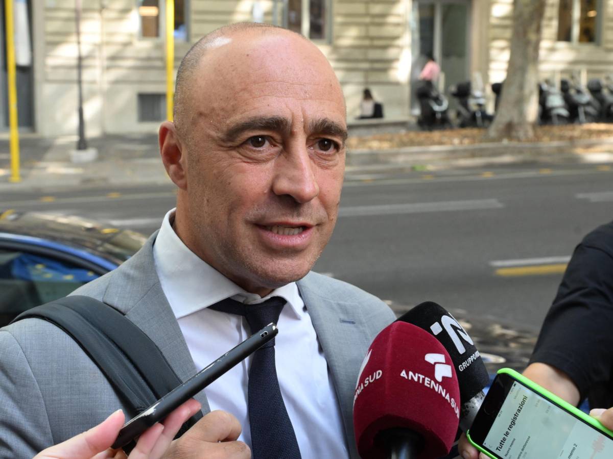 taranto il sindaco bitetti ritira dimissioni