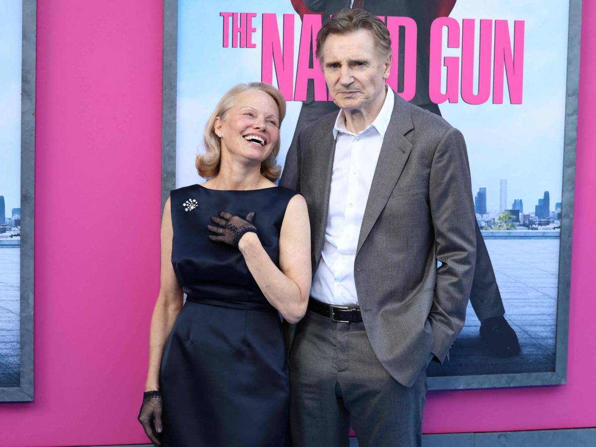 Liam Neeson e Pamela Anderson sono una coppia? Liam Neeson e Pamela Anderson sono una coppia?