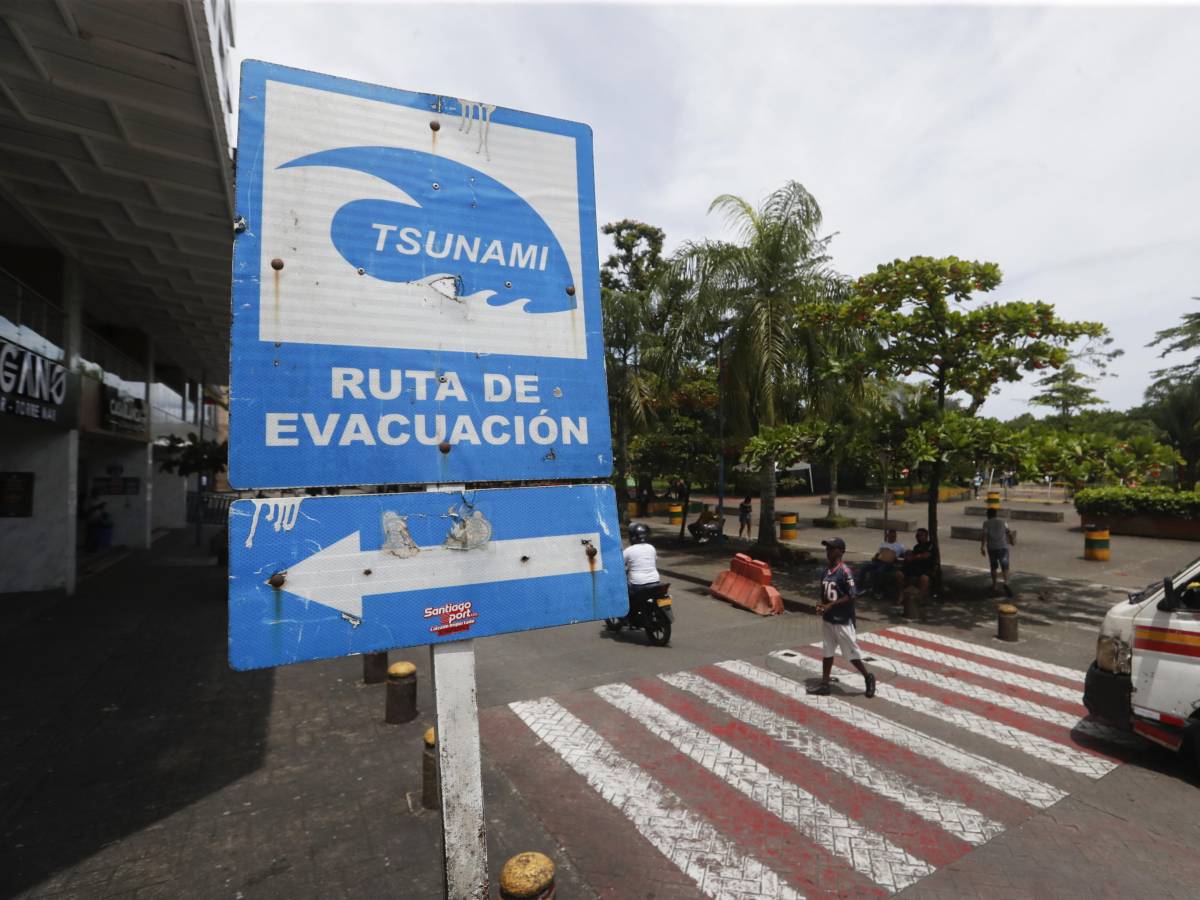 Terremoto e tsunami, allerta globale Terremoto e tsunami, allerta globale