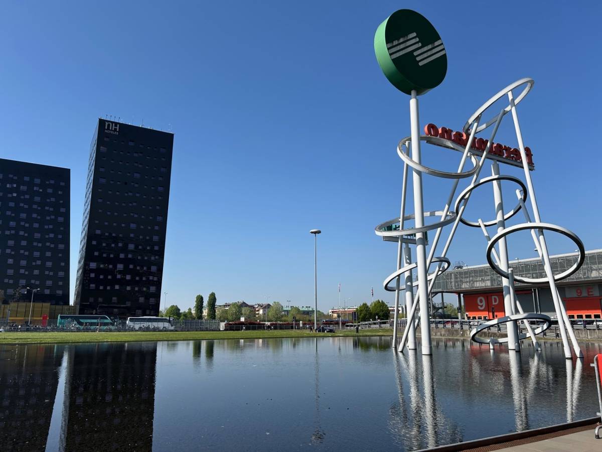 fiera milano crescita a doppia cifra nei primi sei mesi del 2025