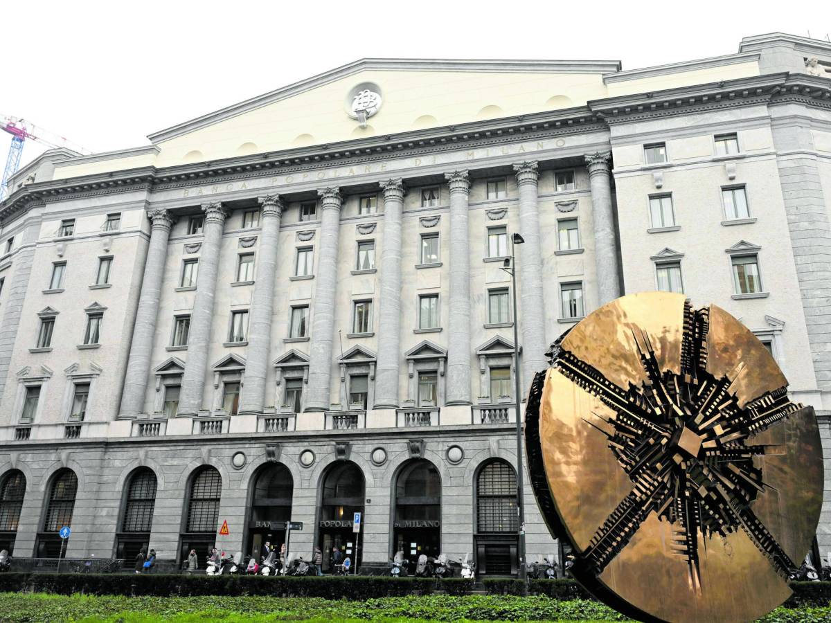 Il risiko bancario e gli sportelli chiusi