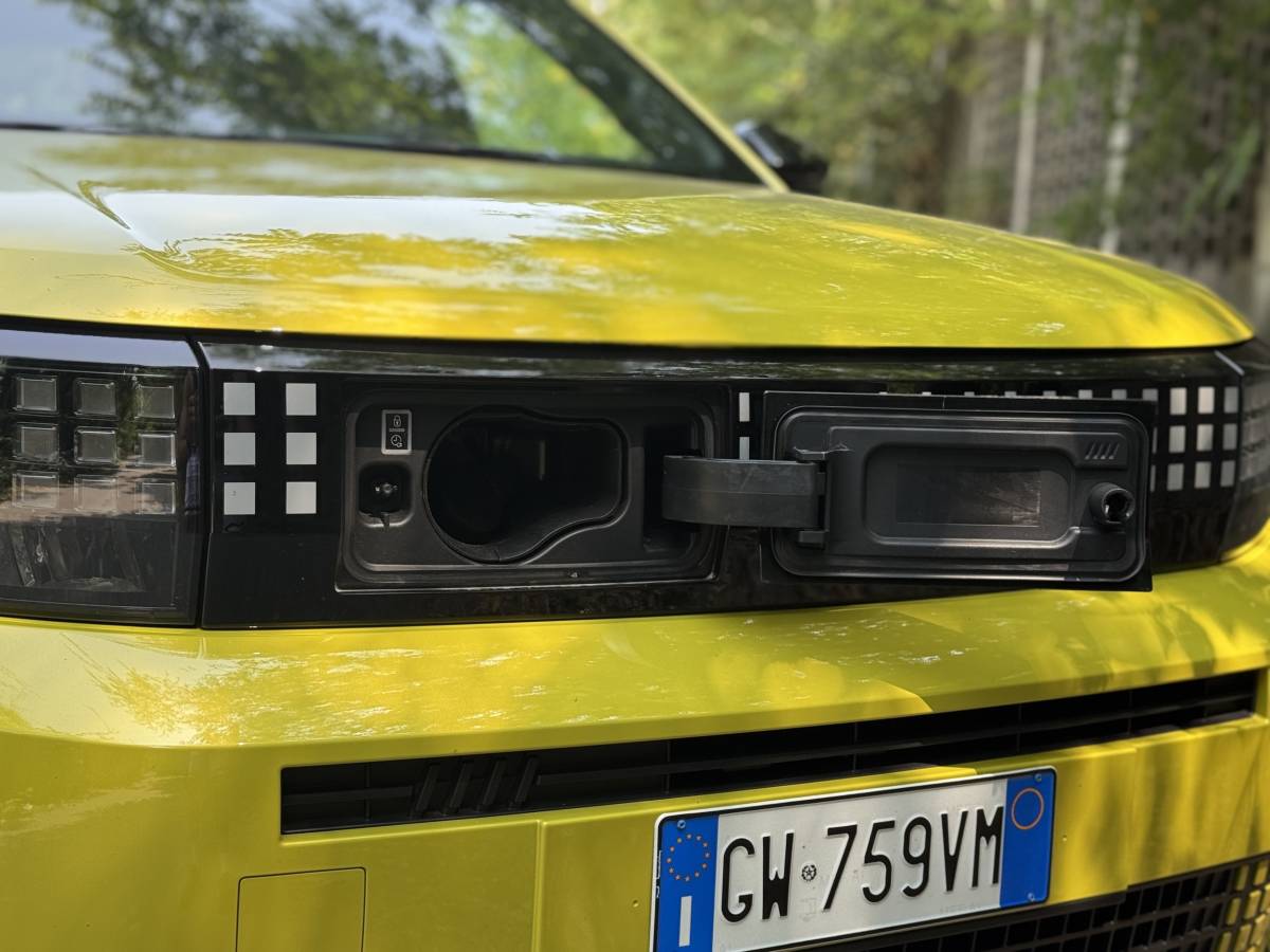 Fiat Grande Panda: guarda la gallery della citycar elettrica 20