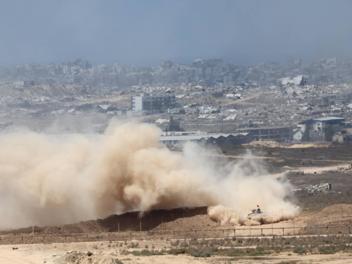 Hamas: "Aiuti sono precondizione per i negoziati". E Netanyahu valuta soluzione militare per liberare gli ostaggi Hamas: "Aiuti sono precondizione per i negoziati". E Netanyahu valuta soluzione militare per liberare gli ostaggi