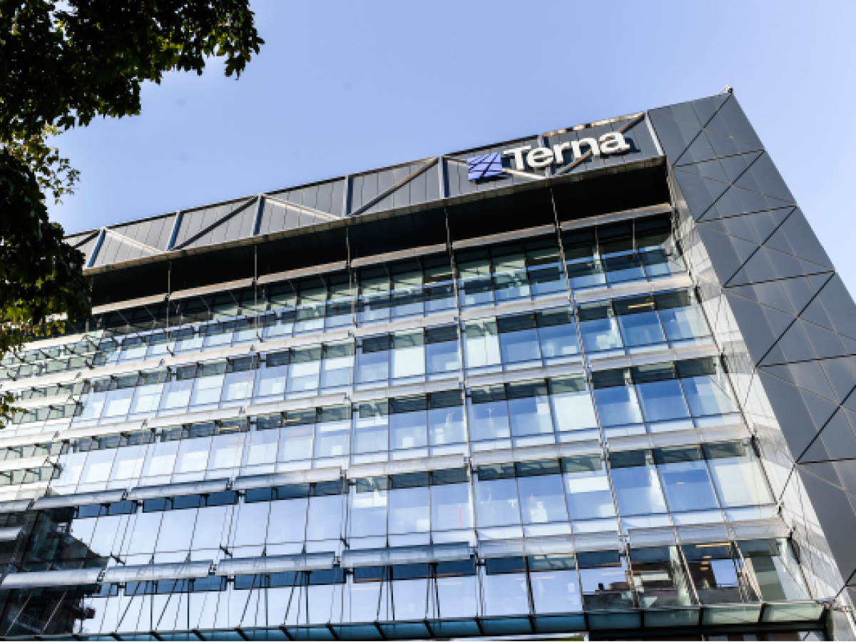 Terna in forte accelerazione sul fronte degli investimenti Terna in forte accelerazione sul fronte degli investimenti