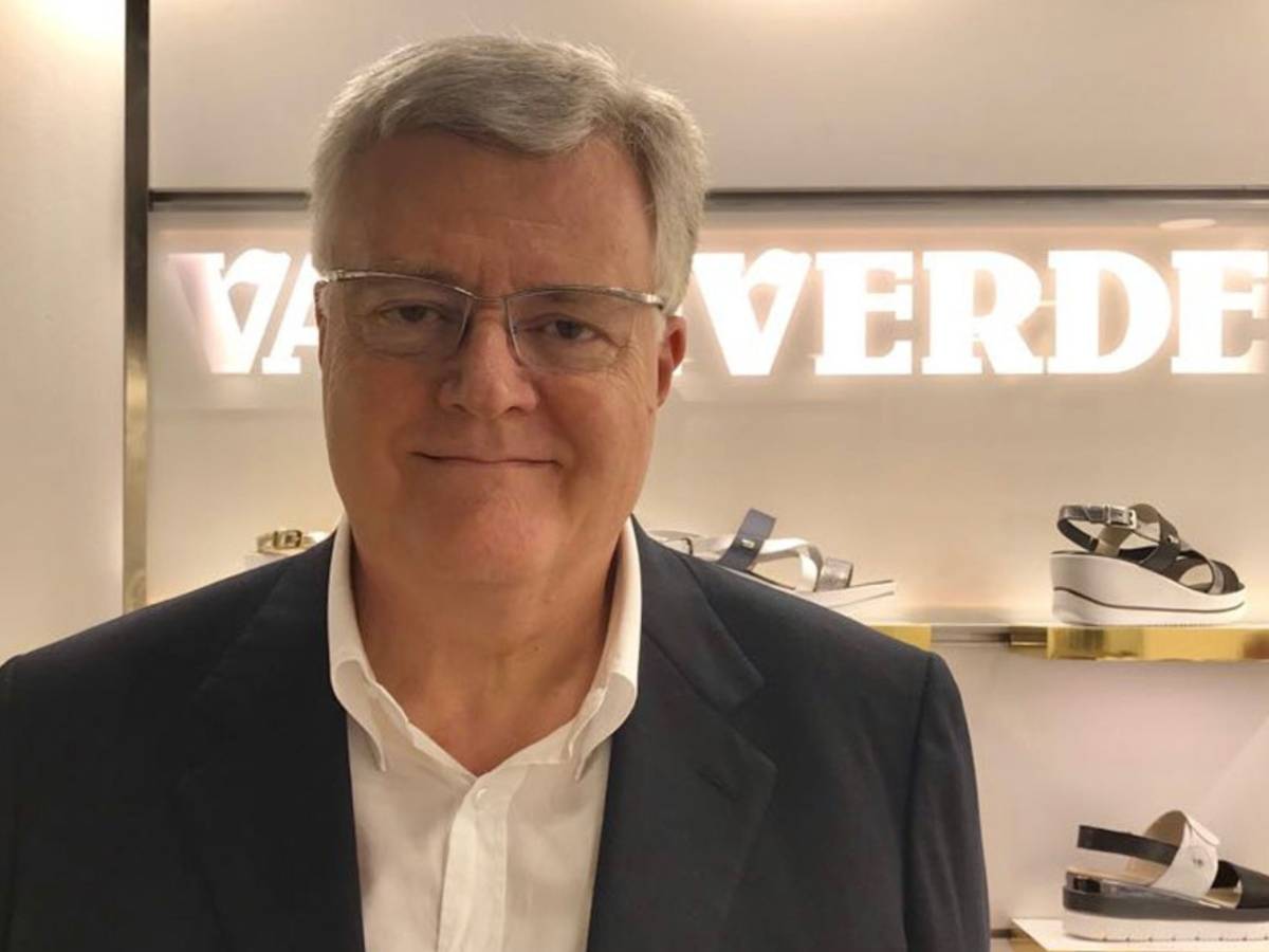 pechino distrugge l8217industria europea subito lo scudo dei dazi per proteggerla da Ilgiornale.it pechino distrugge l8217industria europea subito lo scudo dei dazi per proteggerla
