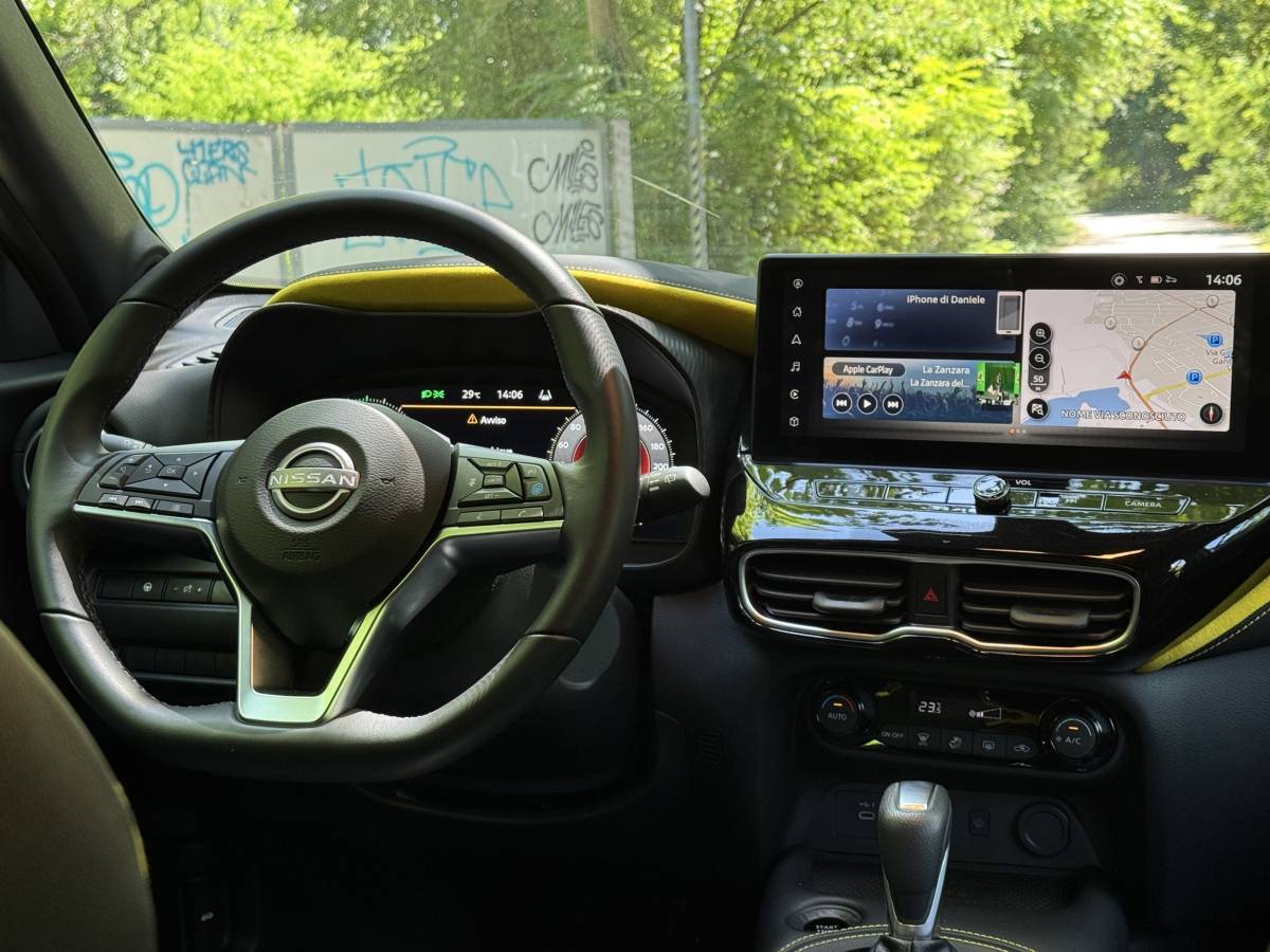 Nissan Juke HEV: guarda la gallery del Model Year 2025 18