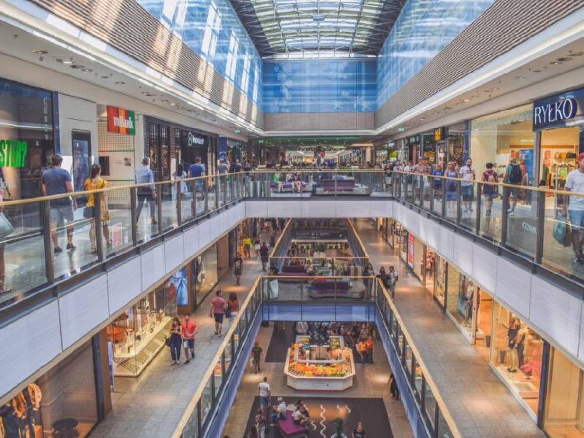 che ci fai qui guardo i libri un 47enne molesta un bimbo al centro commerciale da Ilgiornale.it che ci fai qui guardo i libri un 47enne molesta un bimbo al centro commerciale