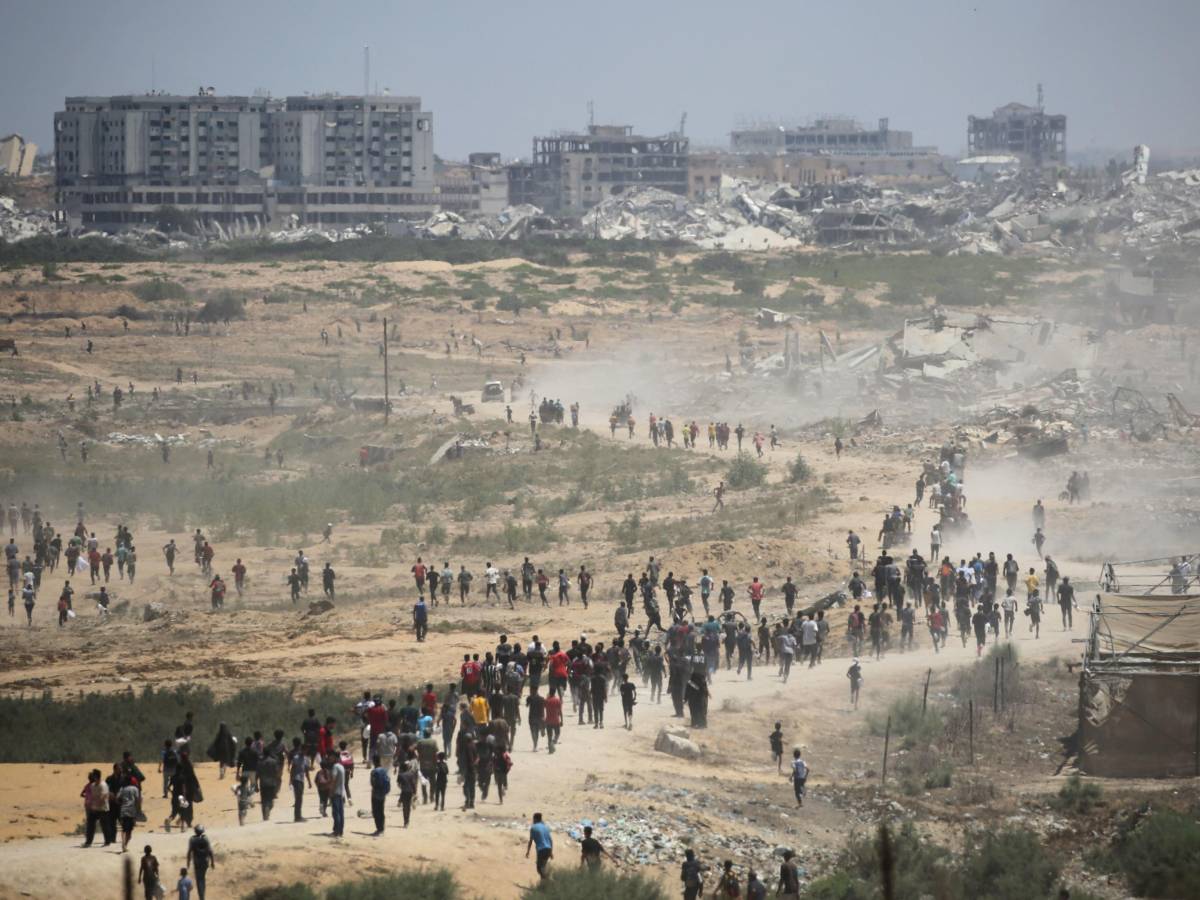 israele tratta con cinque paesi per ricollocare la popolazione di gaza