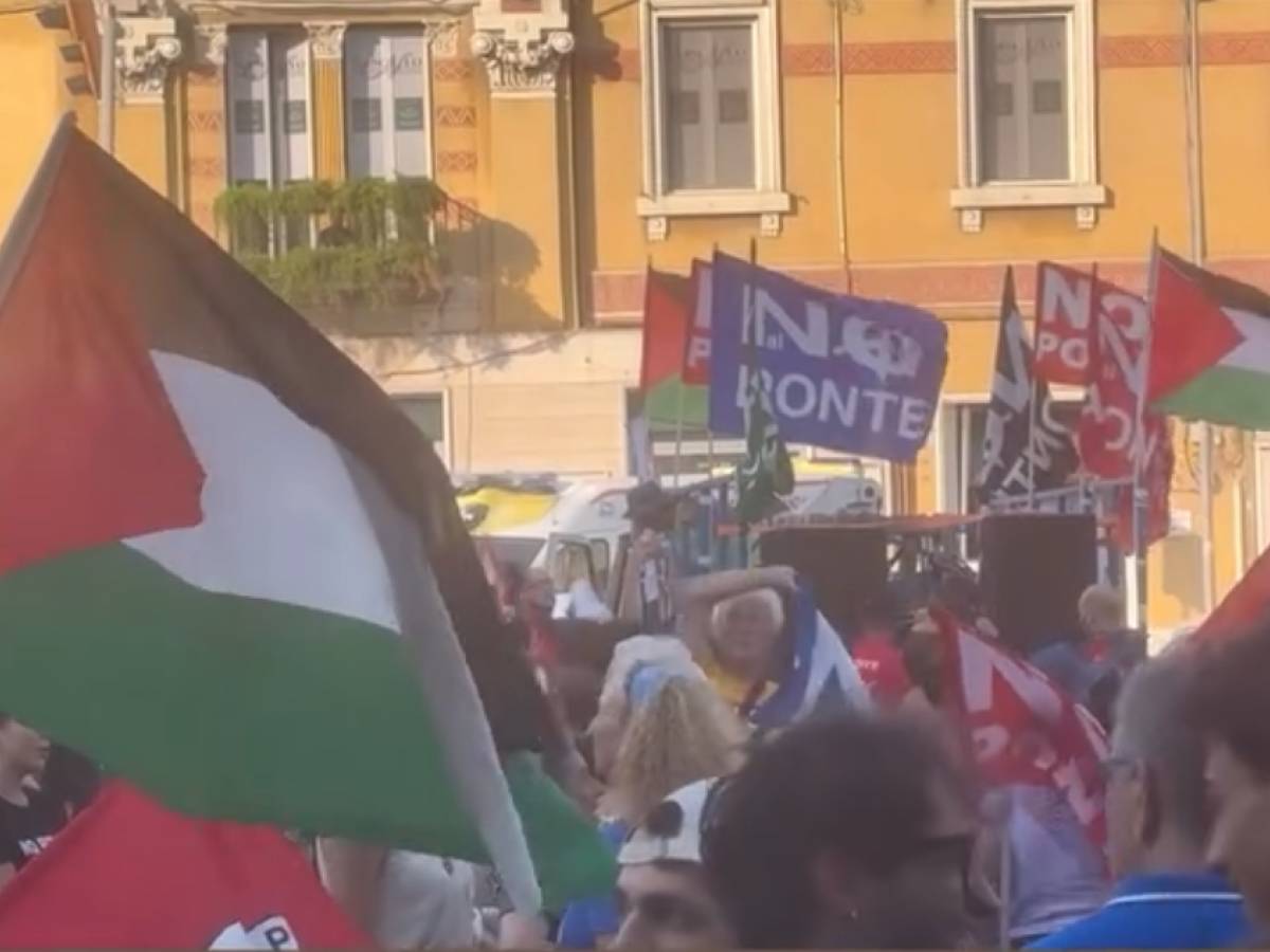 i cantieri li sabotiamo la minaccia dei no ponte in piazza contro salvini