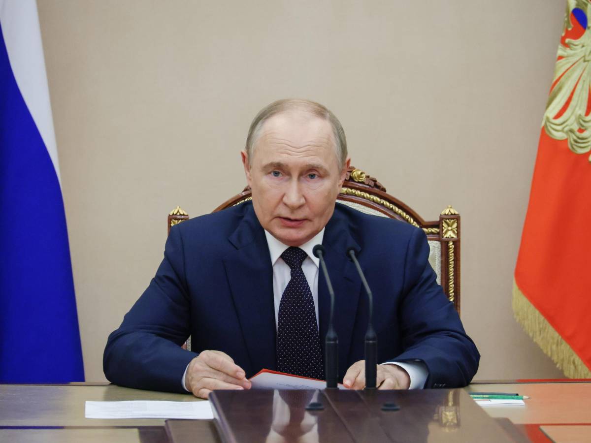 "Necrofili, nazisti, euroimbecilli". La Russia attacca (ancora) l