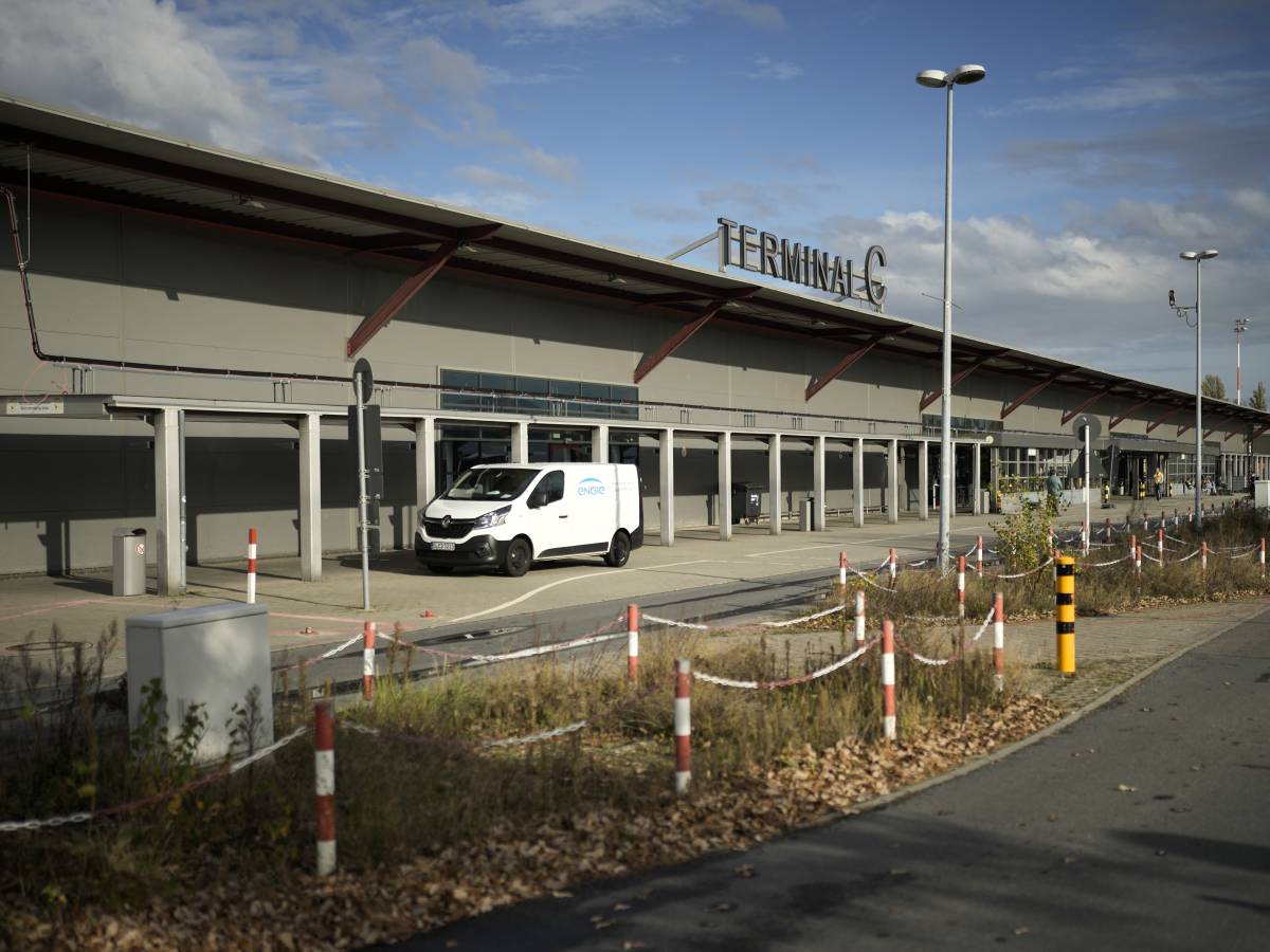 100 milioni per la sicurezza del centro migranti lo scandalo che travolge la germania