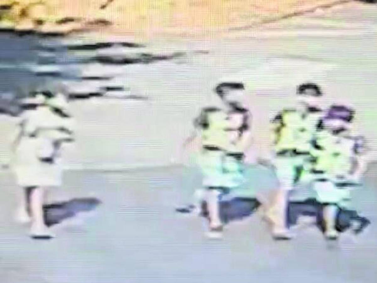 sull auto killer 4 bimbi rom alla guida c era un 13enne