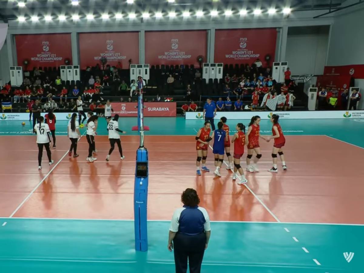 due uomini in squadra scoppia il caso vietnam ai mondiali u21 di volley femminile