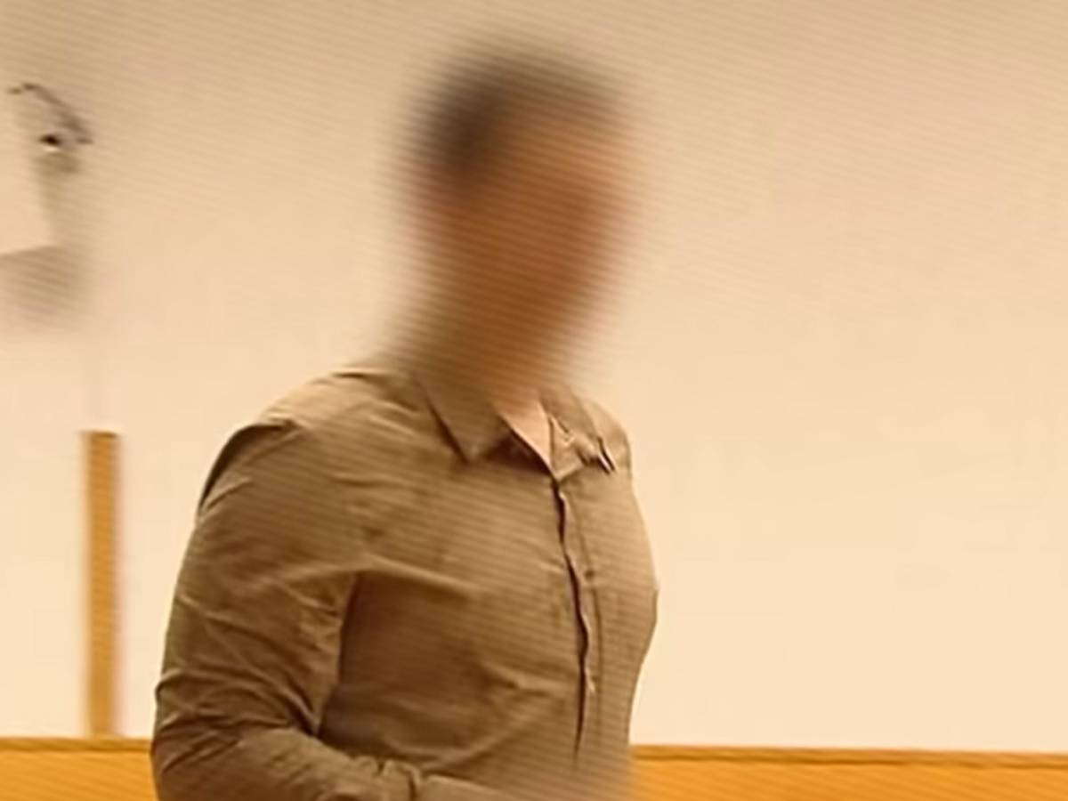 Alexander K, il killer del Machsee torna libero. Lo sfregio alle vittime: cosa vende sul web Alexander K, il killer del Machsee torna libero. Lo sfregio alle vittime: cosa vende sul web