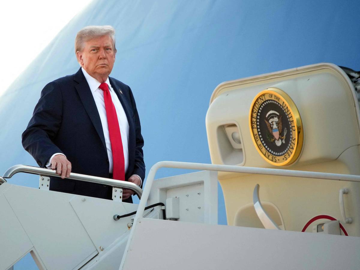 Le linee rosse di Trump per il vertice con Zelensky Le linee rosse di Trump per il vertice con Zelensky