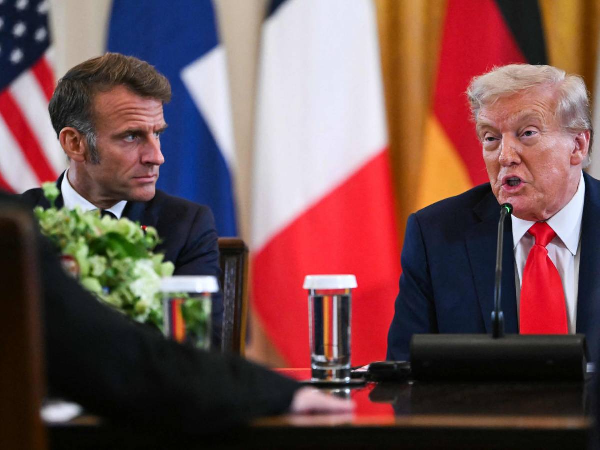 macron la pressione sulla russia deve continuare