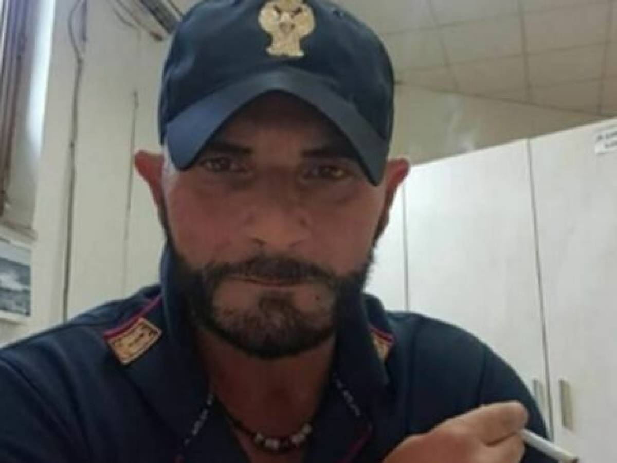 hai fatto scappare il pappagallo e parte la lite con le coltellate cos236 232 morto l ispettore ciro luongo