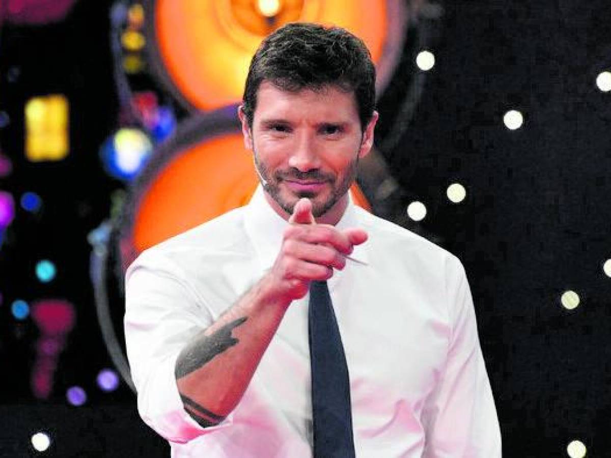 stefano de martino al via la sua era sanremo sto studiando ho comprato tutte le enciclopedie che parlano del festival da Ilgiornale.it stefano de martino al via la sua era sanremo sto studiando ho comprato tutte le enciclopedie che parlano del festival