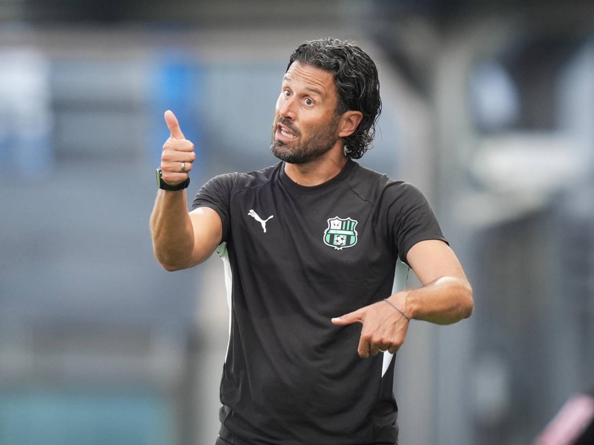 Epidemia di pertosse, Sassuolo in allarme per il match contro la Juventus: “Giocatori isolati da 3 giorni” Epidemia di pertosse, Sassuolo in allarme per il match contro la Juventus: “Giocatori isolati da 3 giorni”